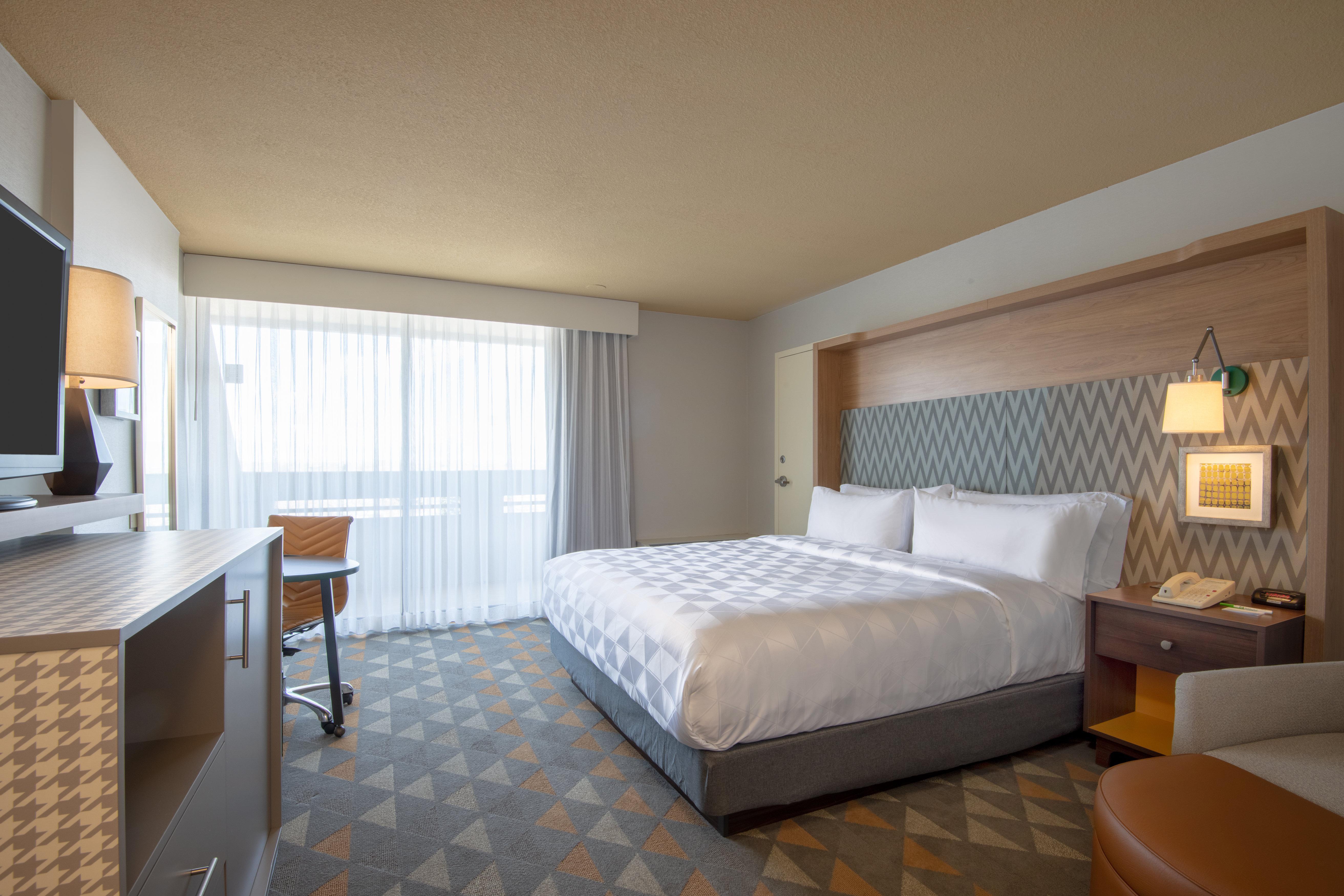 Holiday Inn Denver East By Ihg Ngoại thất bức ảnh