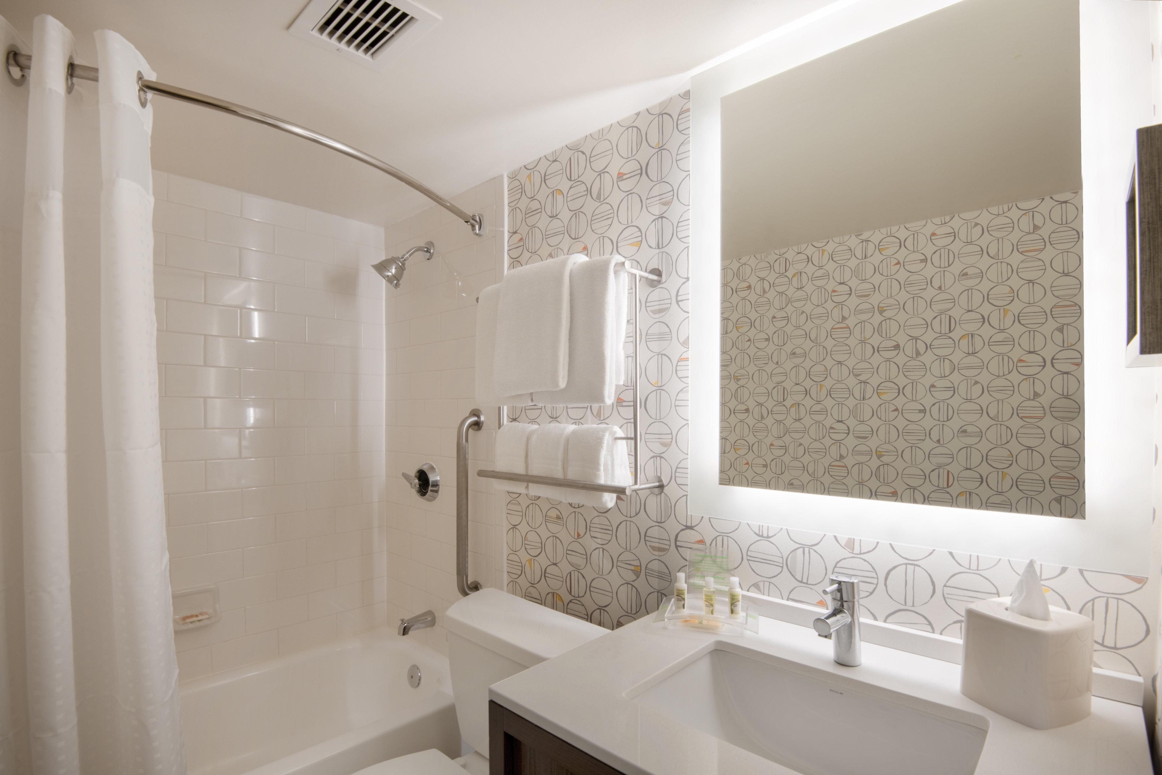 Holiday Inn Denver East By Ihg Ngoại thất bức ảnh