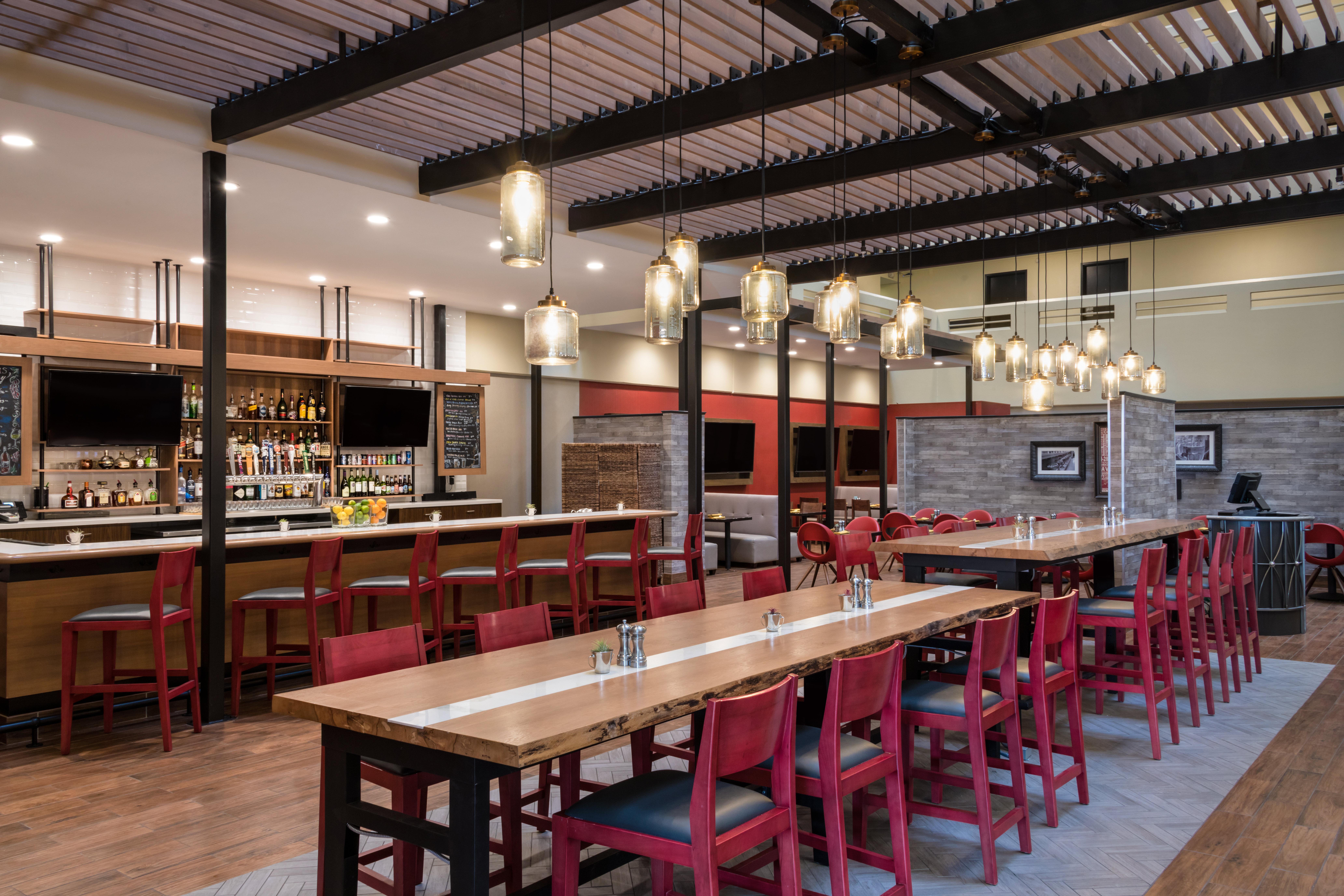 Holiday Inn Denver East By Ihg Ngoại thất bức ảnh